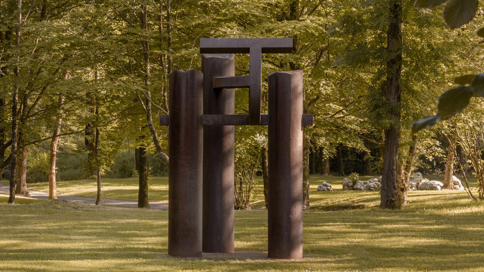 Eduardo Chillida - Hauser & Wirth