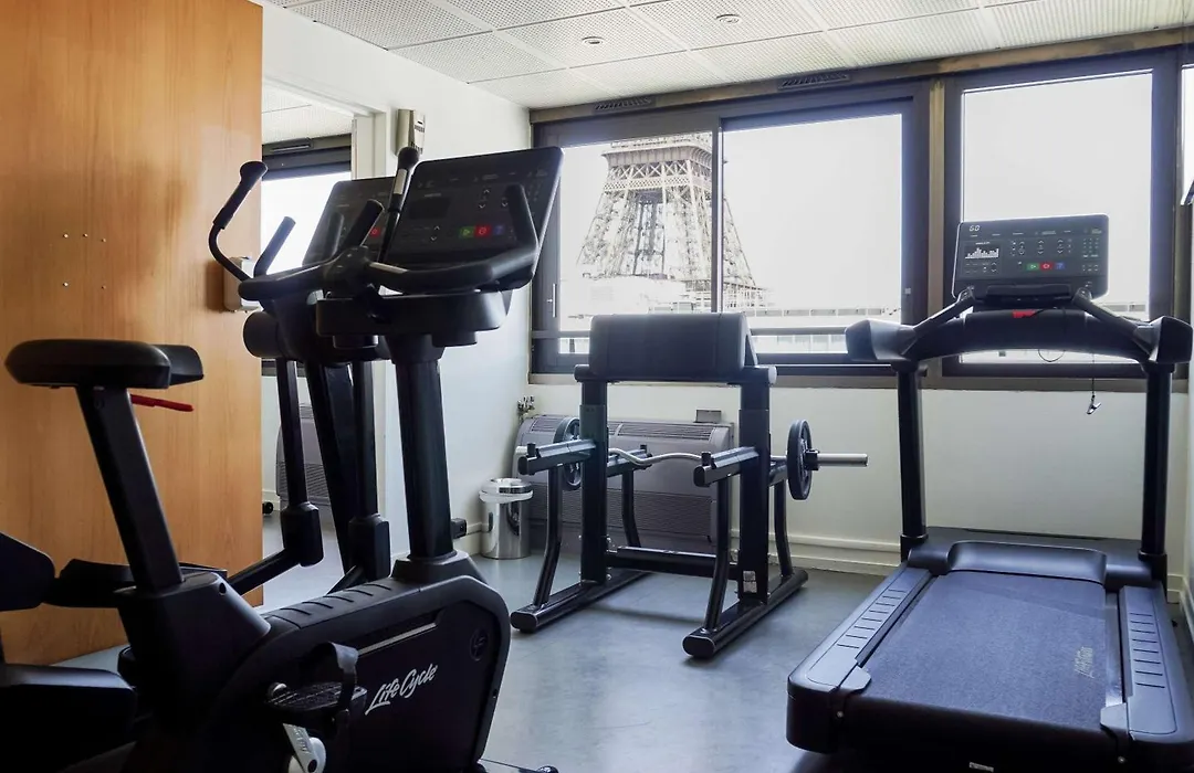 Feiere Silvester 2026 in Paris: Veranstaltungen, Feuerwerke und Tipps